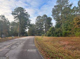 121 Ponderosa Rd, Griffin, GA 30223