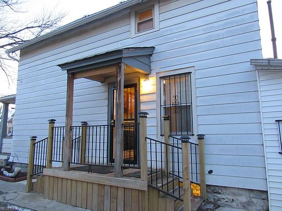 2nd image of 1216 W 13th St