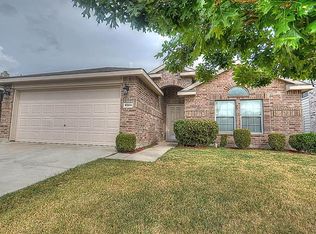 9204 White Swan Pl, Fort Worth, TX 76177