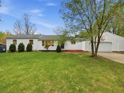 1679 Stonewood Dr SE, Lowell, MI, 49331