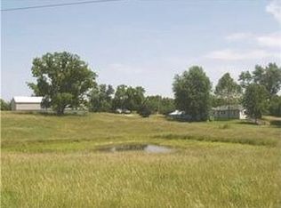 22934 George Rd, Tonganoxie, KS 66086