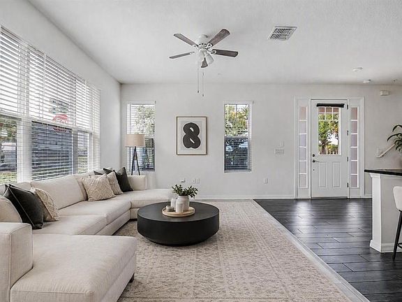 3rd image of 9586 POPLAR RIDGE AVENUE