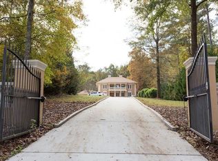 2290 Plantation Rd, Lawrenceville, GA 30044