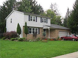 1st image of 809 Warren Dr