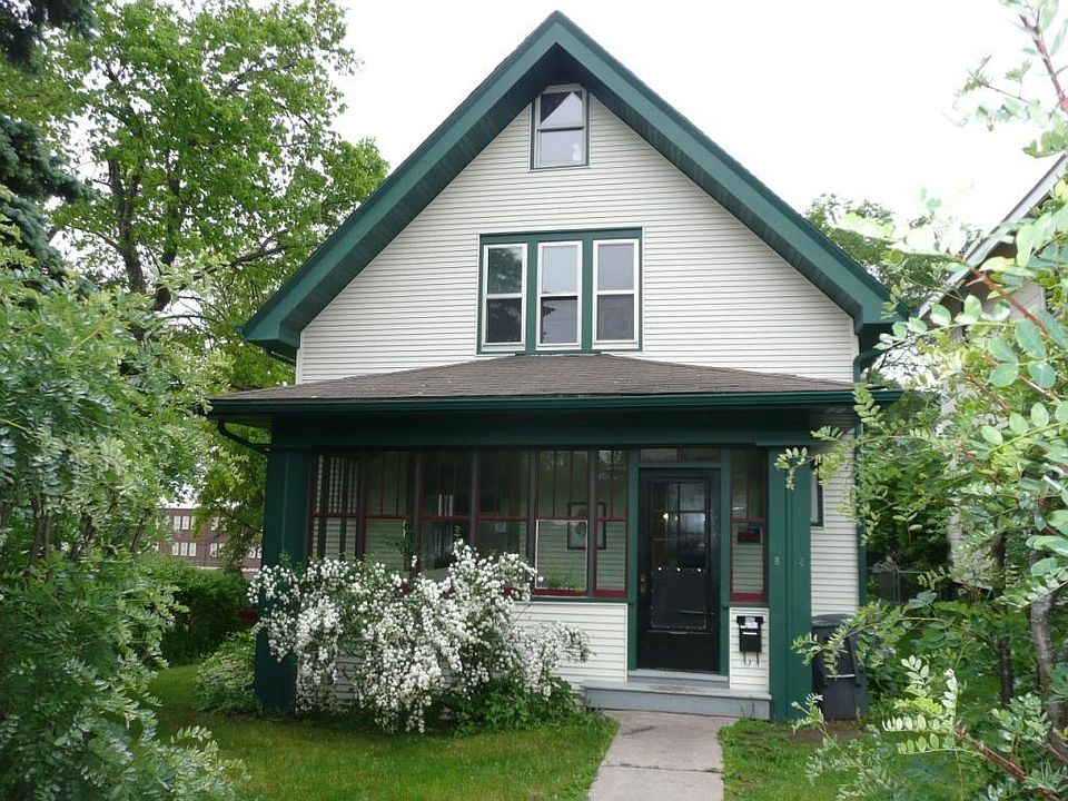 1st image of 803 N 12th Ave E
