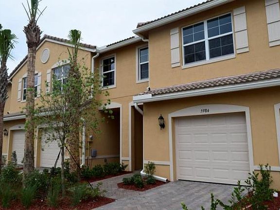 3rd image of 5984 Monterra Club Dr