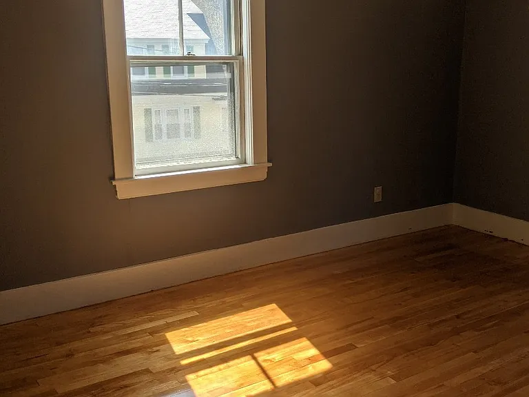 15 Manley St #2 — Photo 12
