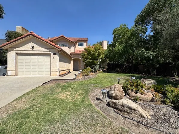 9496 N Sharon Ave, Fresno, CA 93720