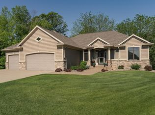 2281 Teakwood Ln SW, Rochester, MN 55902