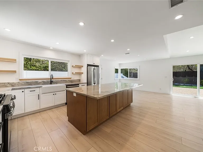 24122 Oro Grande Ln — Photo 8