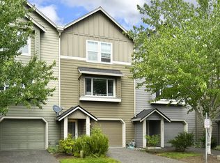 21825 NE Heartwood Cir, Fairview, OR 97024