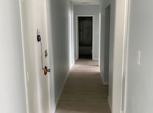 1472 Pembina Hwy #10, Winnipeg, MB R3T2C3