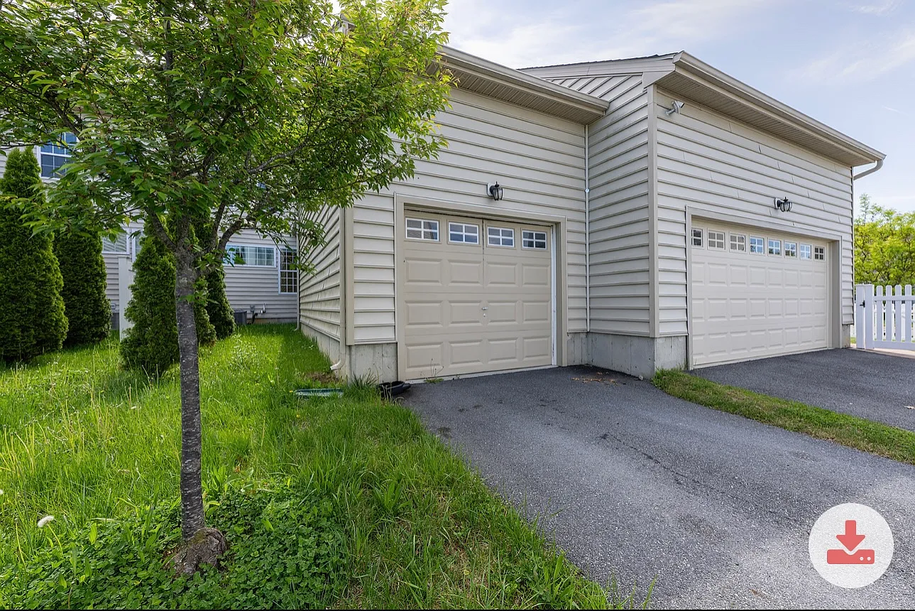 3 bed, 2.5 bath, 2421 sqft, $3,000 — Photo 4
