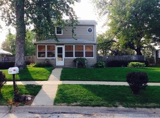 616 S 8th St, Plattsmouth, NE 68048