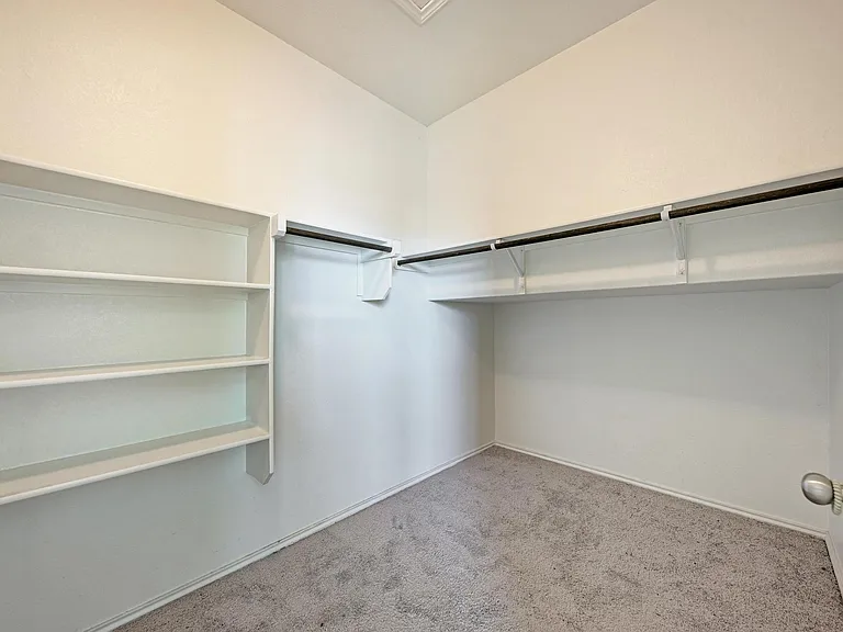 11809 Eragon Dr — Photo 23