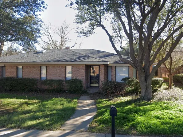 2907 Emerson Pl, Midland, TX 79705