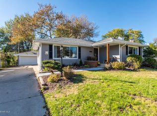 2127 8th Ave NE, Rochester, MN 55906