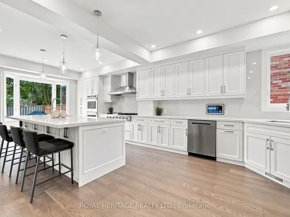 66 Rosena Ln, Uxbridge, ON L9P 1X6
