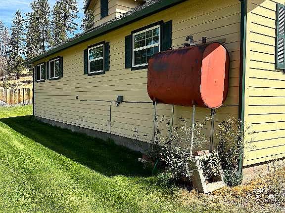 4th image of 12424 Main St