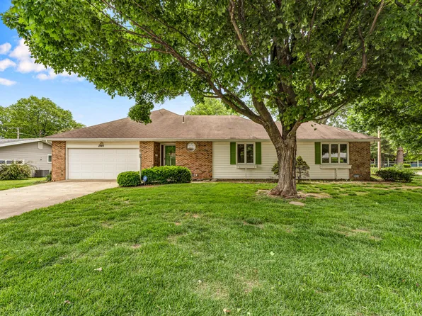 2140 E Claiborne Street, Springfield, MO 65804