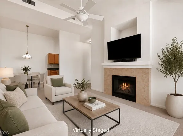 2305 W Horizon Ridge Pkwy APT 2524, Henderson, NV 89052