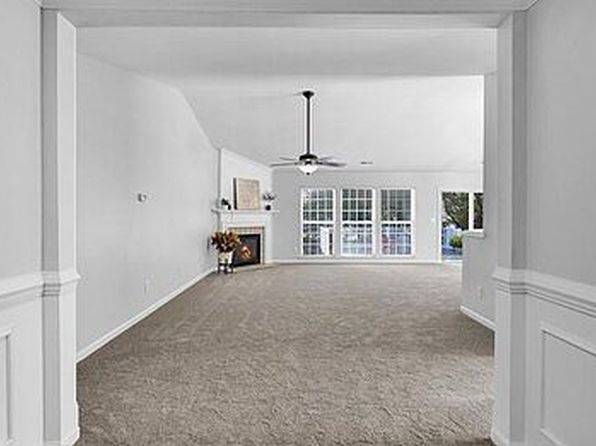 100 Saddle River Rd