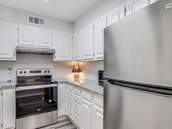 4th image of 5973 State Highway 361 APT 206