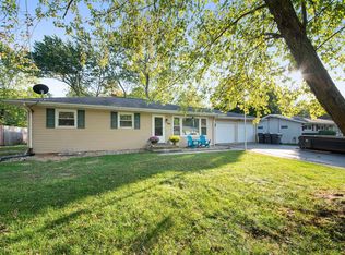 526 Gingham Ave, Portage, MI 49002