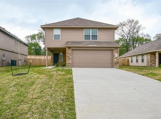166 Spring Meadows Cir, Willis, TX 77378