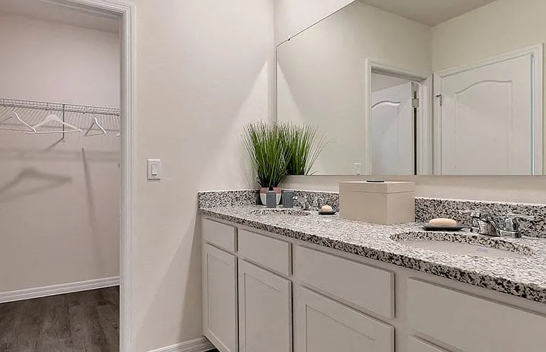 Windbrooks Townhomes — Photo 21