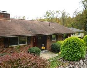1st image of 213 Orchard Pl