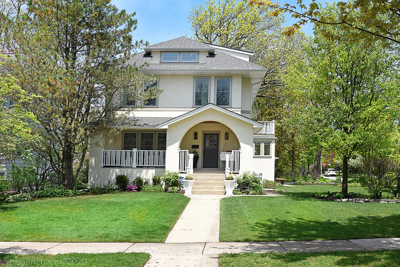 1141 Chatfield Rd photo 1