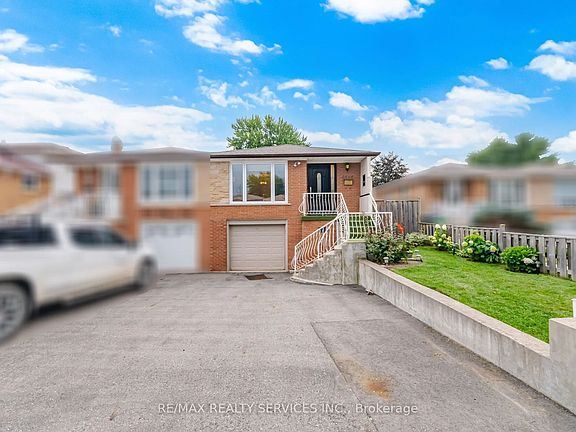 2nd image of 2414 Whaley Dr