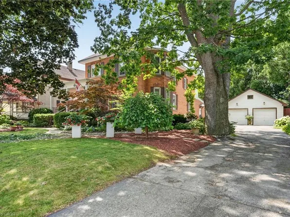 438 Broad St W, Haldimand County, ON N1A 1T3