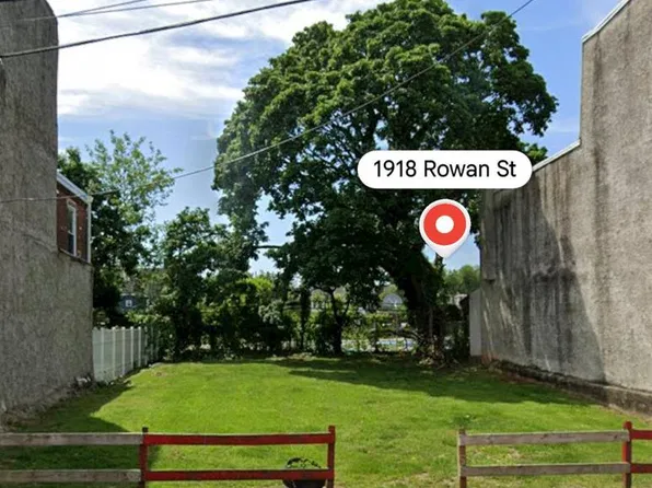 1918 Rowan St, Philadelphia, PA 19140