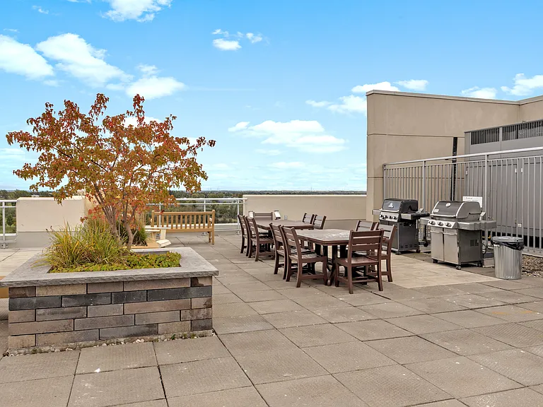 151 Barrett Ct — Photo 14