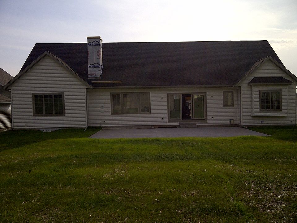 2nd image of 4245 Fairway St