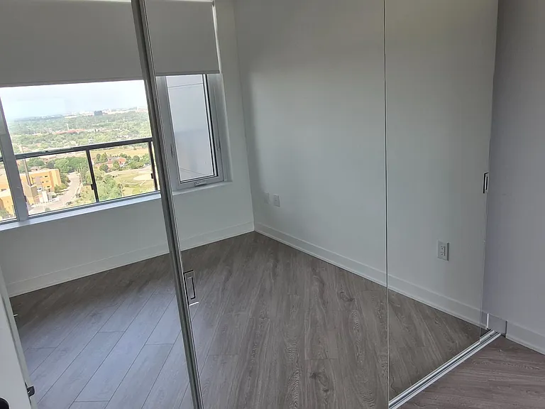 2495 Eglinton Ave W #2101 — Photo 5