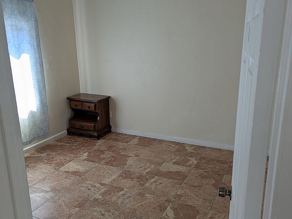 5th image of 4634 Clairemont Mesa Blvd