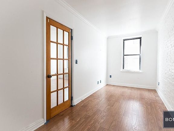 3rd image of 231 E 31st St #4A1