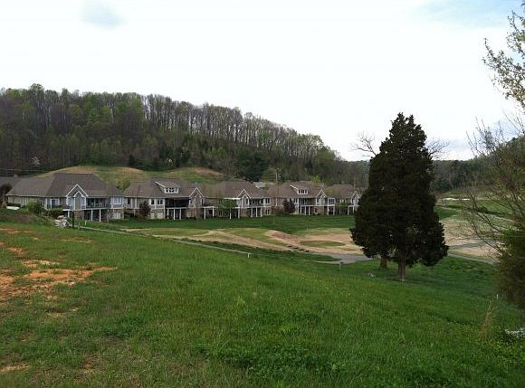 1st image of 135 Quail Creek Ct