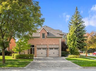 536 Village Pkwy, Markham, ON L3R 9N5