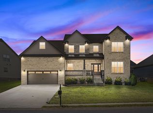 178 Melbourne Dr, Clarksville, TN 37043