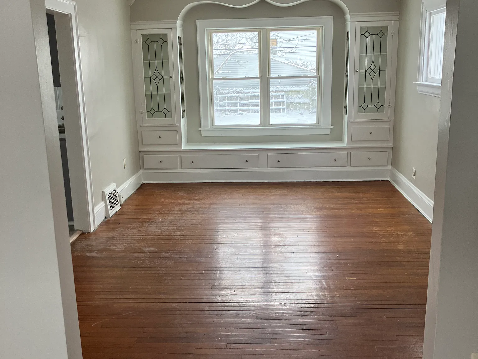 4 bed, 1440 sqft, $1,850 — Photo 3