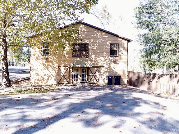 5th image of 1541 Emerald Lakes Dr