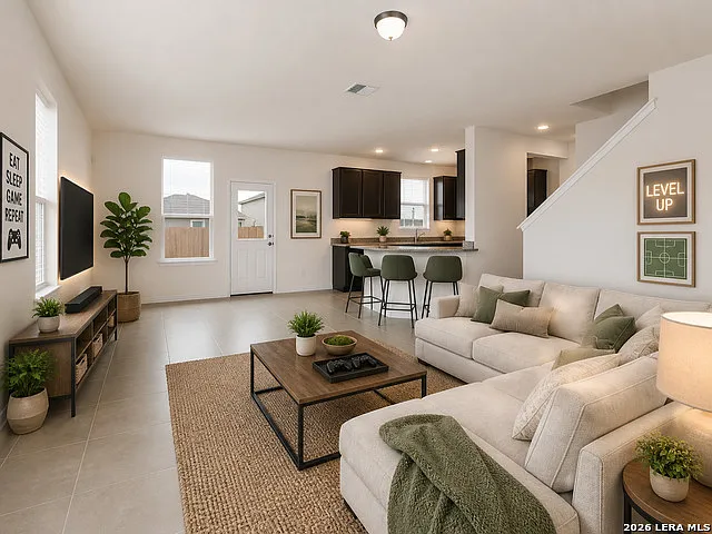 3 bed, 2.5 bath, 1908 sqft, $1,680 — Photo 1