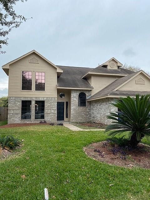 1st image of 738 Turtle Creek Dr