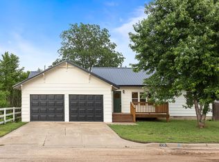 328 S Collingwood St, Pretty Prairie, KS 67570