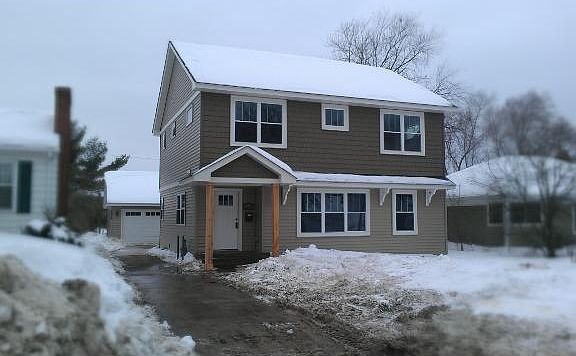 2nd image of 1974 Beechwood Ave