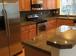 602 NW Roydon Ter, Hillsboro, OR 97006